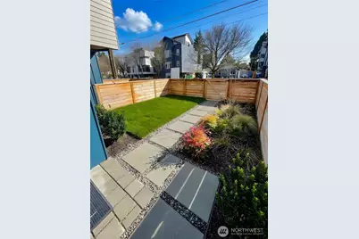 9020 13th Avenue NW #C, Seattle, WA 98117 - Photo 2