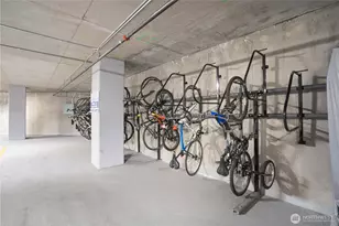 820 Blanchard St, Seattle, WA 98121 - Photo 22