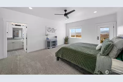 885 Autumn Crest Drive, Wenatchee, WA 98801 - Photo 16