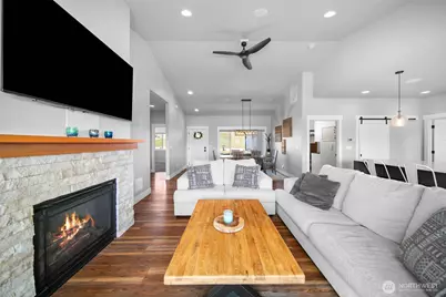 885 Autumn Crest Drive, Wenatchee, WA 98801 - Photo 6