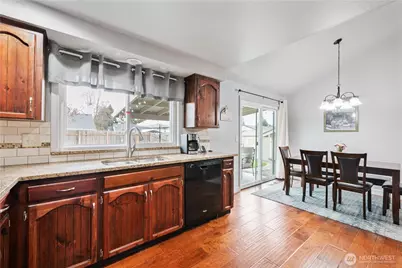 122 Alturas Drive, Kelso, WA 98626 - Photo 4