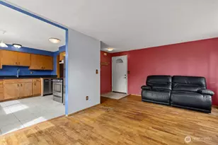 1306 S Monroe St, Tacoma, WA 98405 - Photo 8