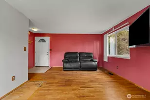 1306 S Monroe St, Tacoma, WA 98405 - Photo 6