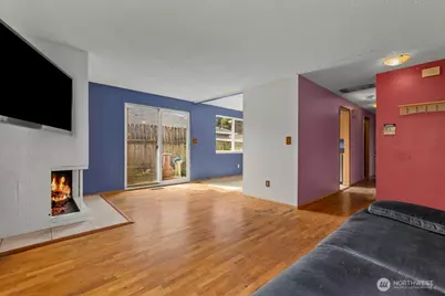 1306 S Monroe Street, Tacoma, WA 98405 - Photo 2