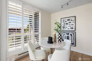 500 W Olympic Pl, Seattle, WA 98119 - Photo 8