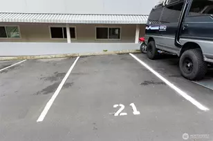 500 W Olympic Pl, Seattle, WA 98119 - Photo 22