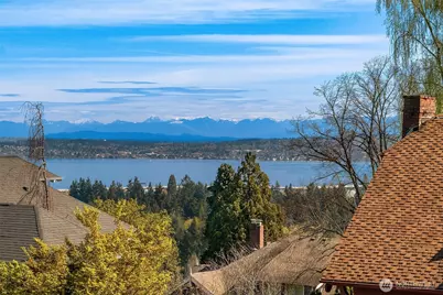 1212 21st Avenue E, Seattle, WA 98112 - Photo 24