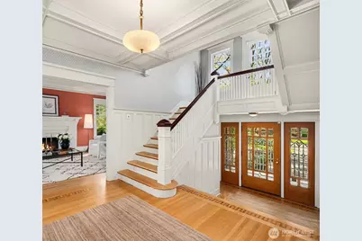 1212 21st Avenue E, Seattle, WA 98112 - Photo 8