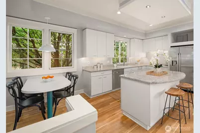 1212 21st Avenue E, Seattle, WA 98112 - Photo 16