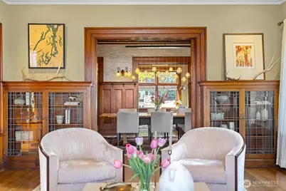 1251 21st Avenue E, Seattle, WA 98112 - Photo 8