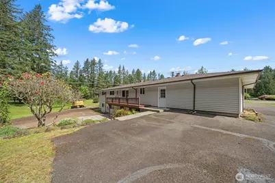 27405 Retreat Kanasket Road SE, Ravensdale, WA 98051 - Photo 4