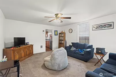 6828 Yakima Avenue, Tacoma, WA 98408 - Photo 4