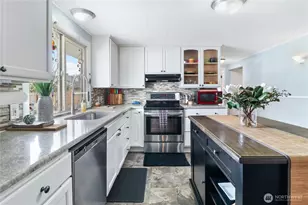 2640 Bethel St NE, Olympia, WA 98506 - Photo 8