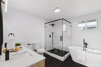 4002 Courtland Place S, Seattle, WA 98118 - Photo 22