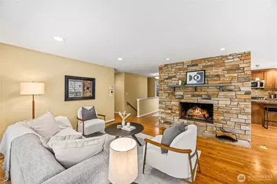 231 105th Avenue SE, Bellevue, WA 98004 - Photo 10