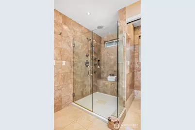 231 105th Avenue SE, Bellevue, WA 98004 - Photo 26