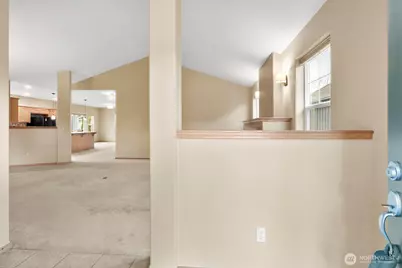 730 Farmington Drive, Burlington, WA 98233 - Photo 4