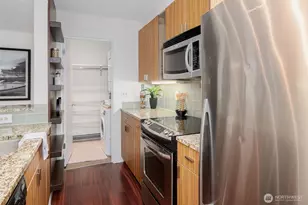 711 E Denny Way, Seattle, WA 98122 - Photo 10