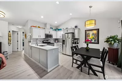 9517 203rd Street E, Graham, WA 98338 - Photo 8