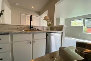 3429 Burke Ave N, Seattle, WA 98103 - Photo 28