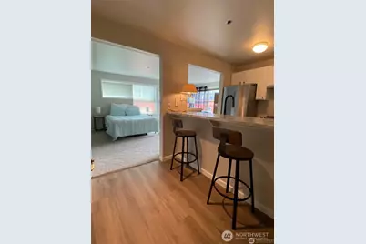 3429 Burke Avenue N #23, Seattle, WA 98103 - Photo 2