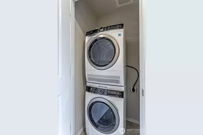 8800 Corona Court NE #D, Lacey, WA 98516 - Photo 22