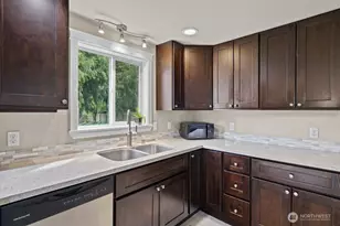 6726 Henderson Blvd SE, Tumwater, WA 98501 - Photo 12