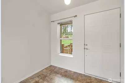 126 Burchett Rd, Onalaska, WA 98570 - Photo 6