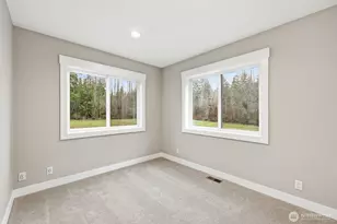 10717 212th St E, Graham, WA 98338 - Photo 18