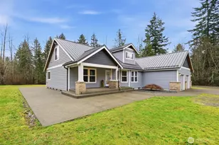 10717 212th St E, Graham, WA 98338 - Photo 4