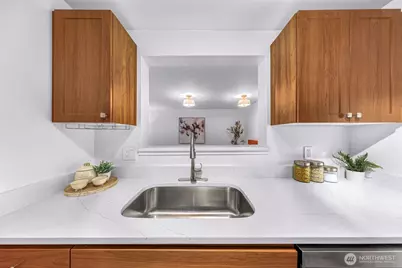 14002 NE 181st Place #A302, Woodinville, WA 98072 - Photo 22