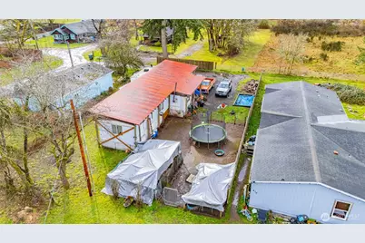 408 W Eagle Avenue, Oakville, WA 98568 - Photo 2