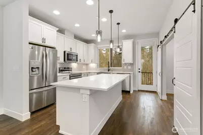 13421 Admiralty Way #D3, Lynnwood, WA 98087 - Photo 6