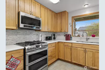 27420 Church Creek Loop NW, Stanwood, WA 98292 - Photo 8