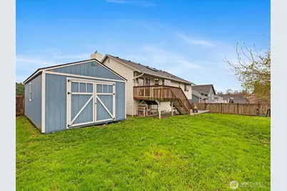 27420 Church Creek Loop NW, Stanwood, WA 98292 - Photo 2