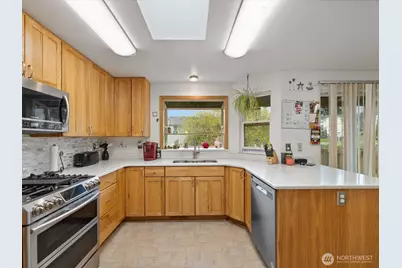 27420 Church Creek Loop NW, Stanwood, WA 98292 - Photo 6