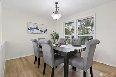22124 NE 9th Place, Sammamish, WA 98074 - Photo 8