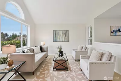 22124 NE 9th Place, Sammamish, WA 98074 - Photo 4