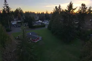 7707 203rd St SW, Edmonds, WA 98026 - Photo 18