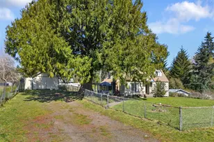 102 W Poplar St, Shelton, WA 98584 - Photo 4