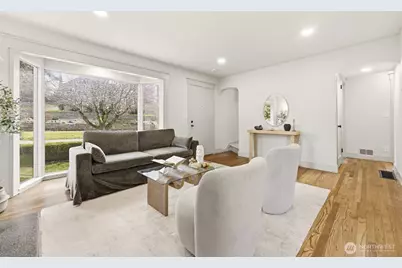 354 Farallone Avenue, Fircrest, WA 98466 - Photo 6