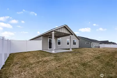 4241 W Wood Court, Moses Lake, WA 98837 - Photo 32