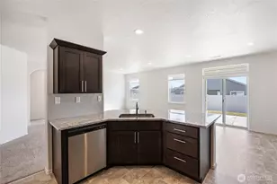 4241 W Wood Ct, Moses Lake, WA 98837 - Photo 14