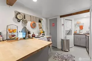 1053 S Southern St, Seattle, WA 98108 - Photo 16