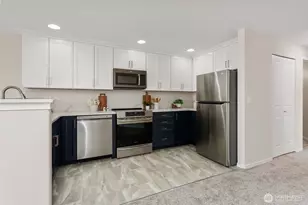 2522 Rucker Ave, Everett, WA 98201 - Photo 4