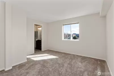 2522 Rucker Avenue #403, Everett, WA 98201 - Photo 12