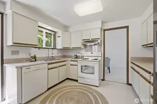 1415 Oriental Ave, Bellingham, WA 98229 - Photo 12