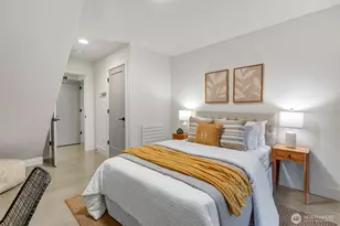 908 N 46th St, Seattle, WA 98103 - Photo 34