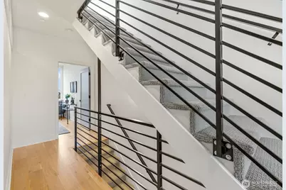 908 N 46th Street #F, Seattle, WA 98103 - Photo 10