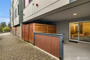 908 N 46th St, Seattle, WA 98103 - Photo 38